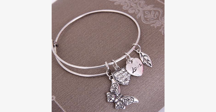 Lisslune | Butterfly Love Charm Bracelet