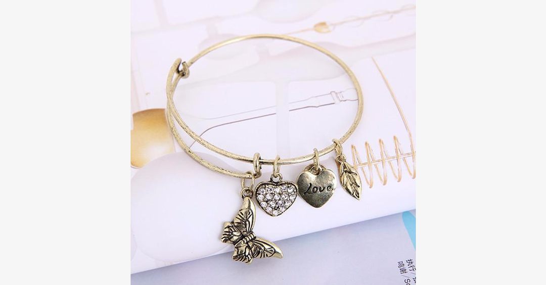 Lisslune | Butterfly Love Charm Bracelet