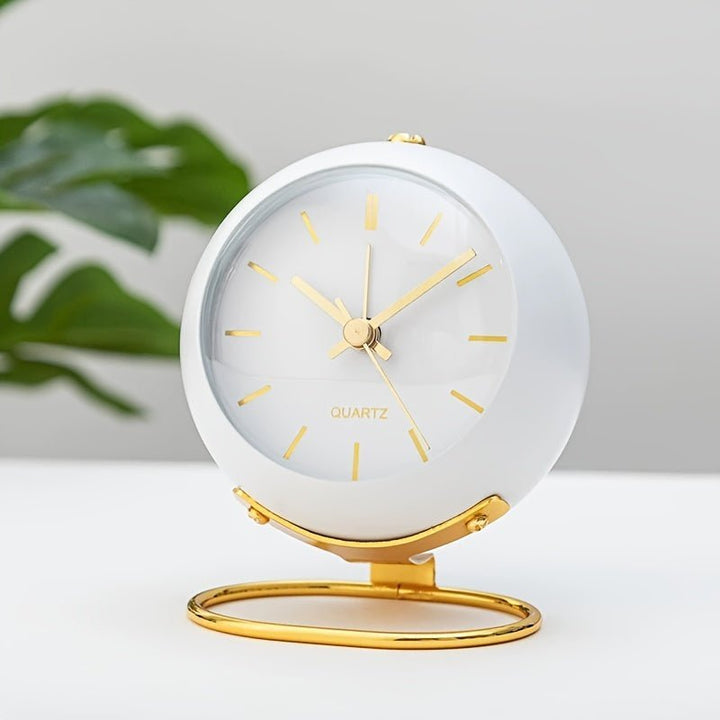 Lisslune | Buzzley – Retro Analog Alarm Clock with Silent Movement