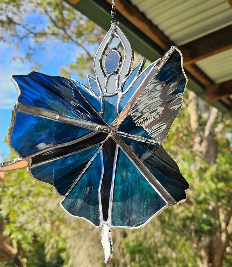 Lisslune | Dancing Lady Stained Spinner [Height of 9.8 inches]