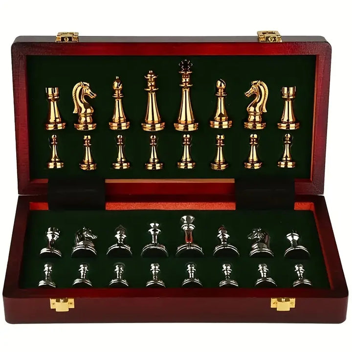Lisslune | Regal Chess Set – Exclusive collapsible chess set made of wood with metal pieces