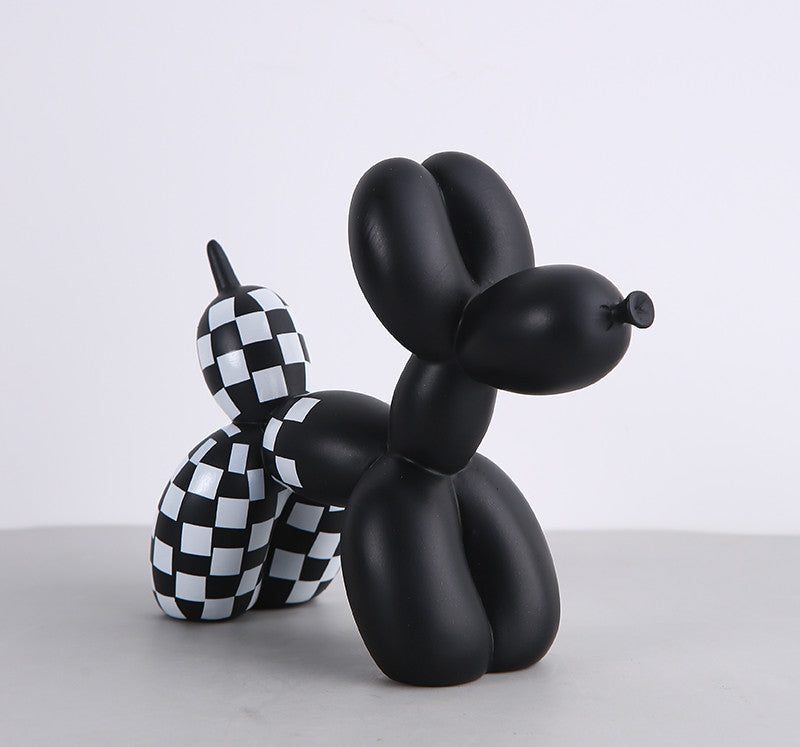 Lisslune | Black and white balloon dog