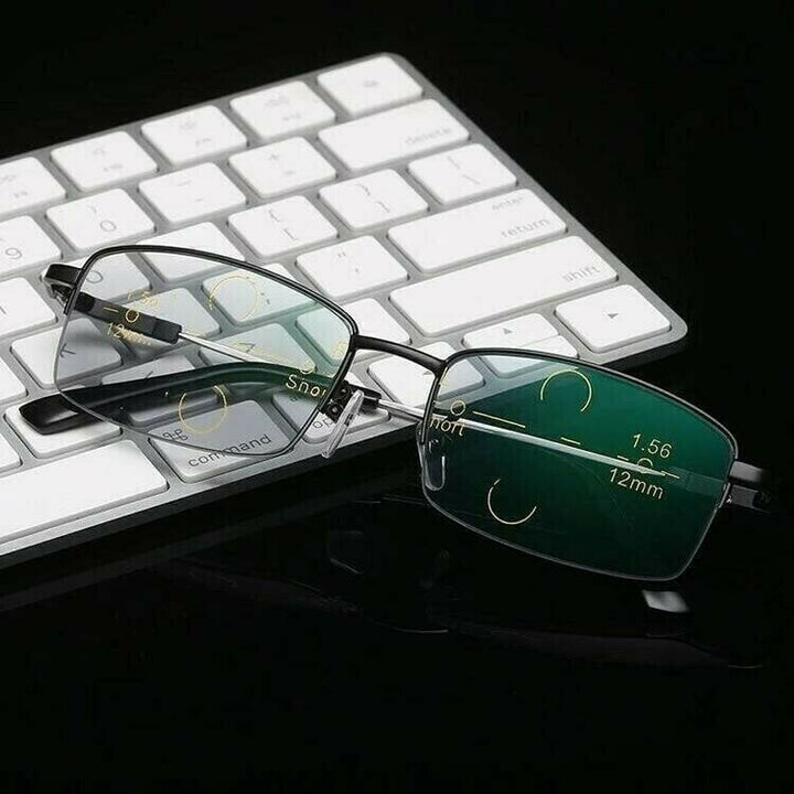 Lisslune | Third Generation Titanium Progressive Far And Near Dual-Use Reading Glasses