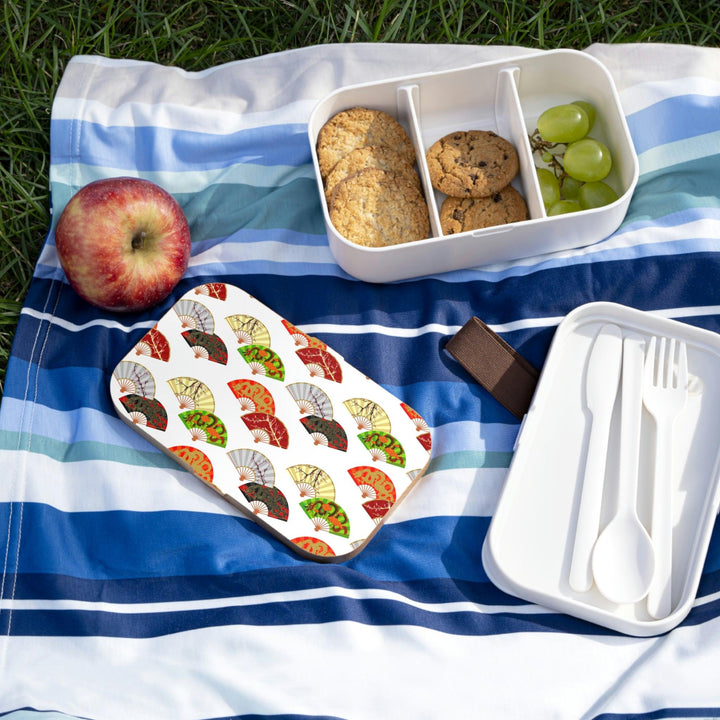 Lisslune | Personalized sustainable Bento lunch box with elegant wooden lid and innovative compartments
