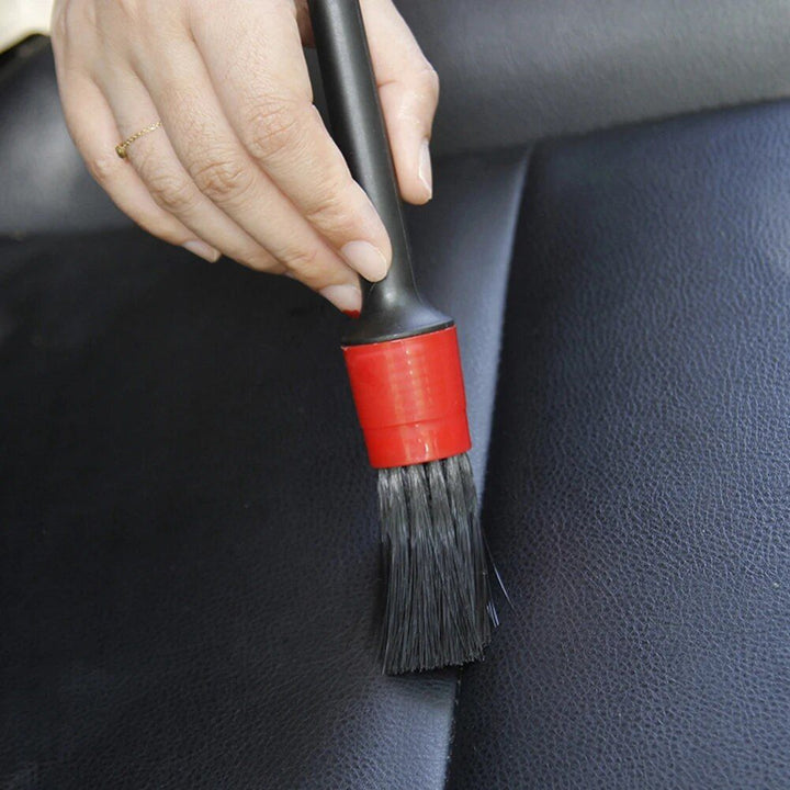 Lisslune | 5-piece car care brush set