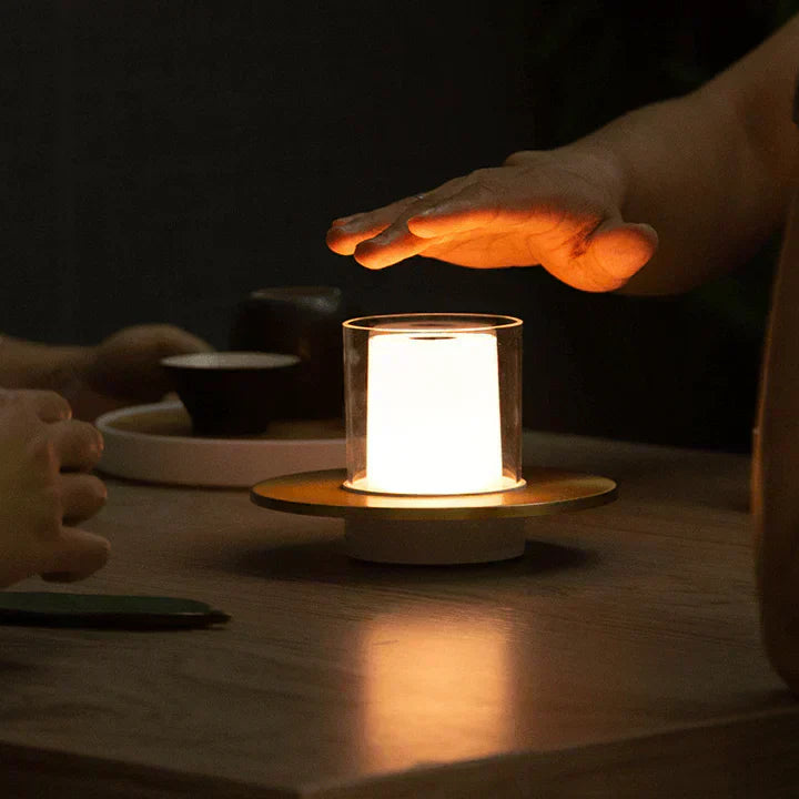 Lisslune | GlowFusion – Modern LED Induction Light