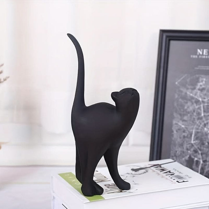 Lisslune | Modern Resin Cat Figurine – Nordic Style Decor