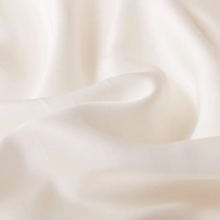 Lisslune | Caelora – Mulberry Silk & Tencel Pillowcase for Luxurious Sleep Comfort