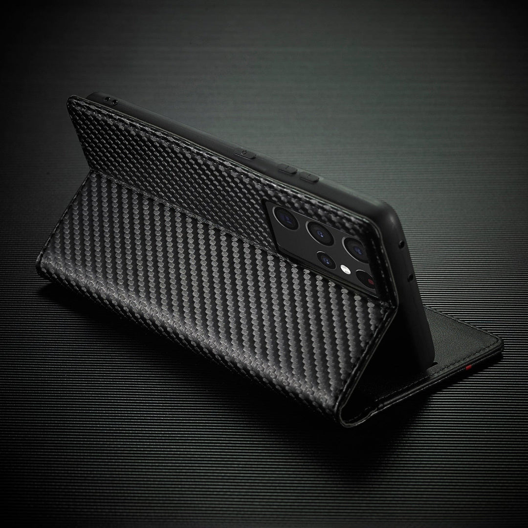 Lisslune | S23 Phone case | Card holder made of carbon fiber leather with magnetic closure