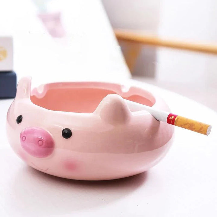 Lisslune | CritterCrafters funny comic ashtrays with animals