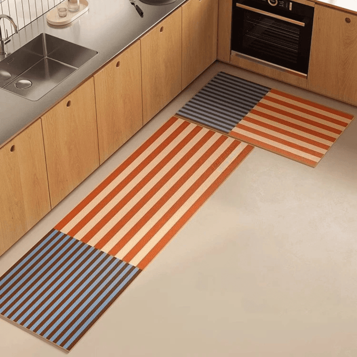 Lisslune | CasaLuxe Comfort Kitchen Mat | Waterproof anti-slip cushioned floor protector for home and kitchen