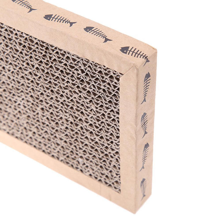 Lisslune | Interactive cat scratching board with mouse/fish design and comfortable bed function