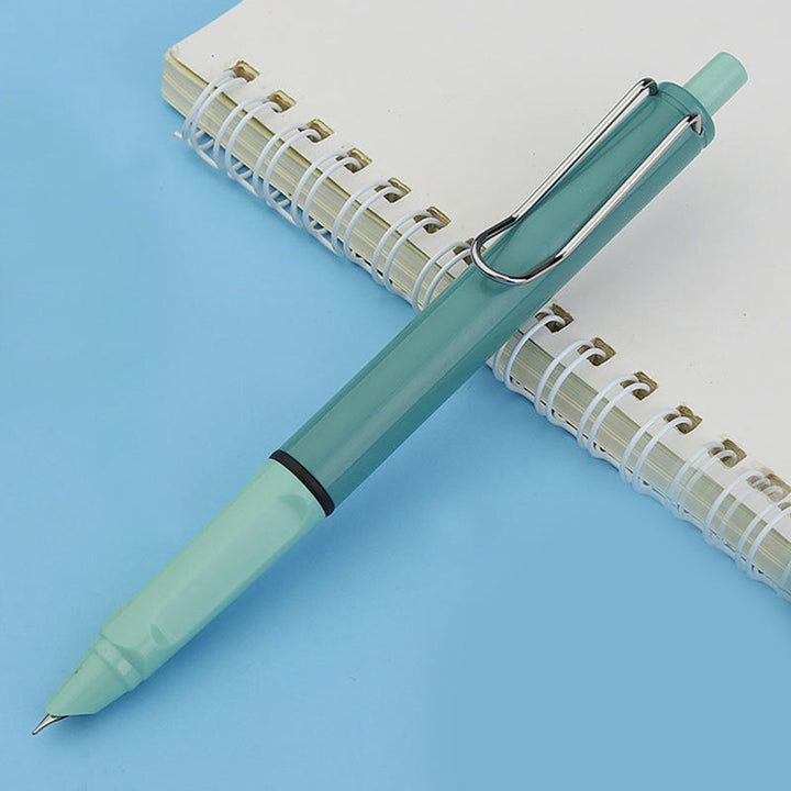 Lisslune | Candy-colored pens
