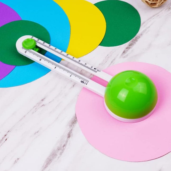 Lisslune | Simple Plastic Round Cutting Knife Model