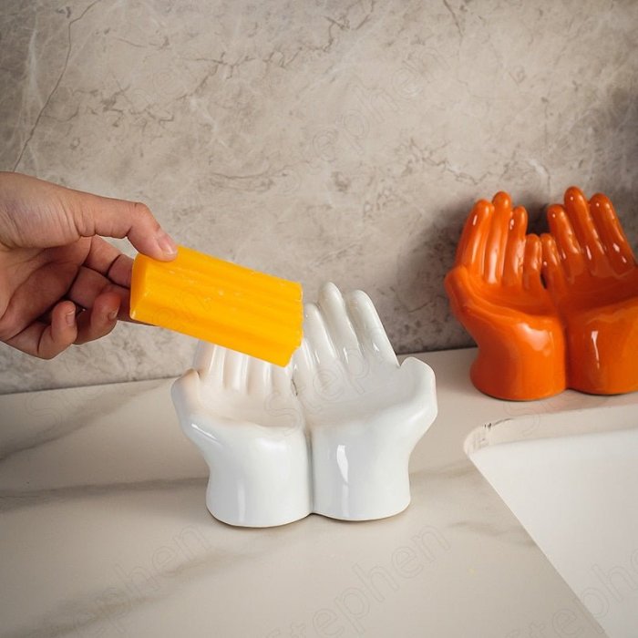 Lisslune | SoapHands - Unique soap dispenser