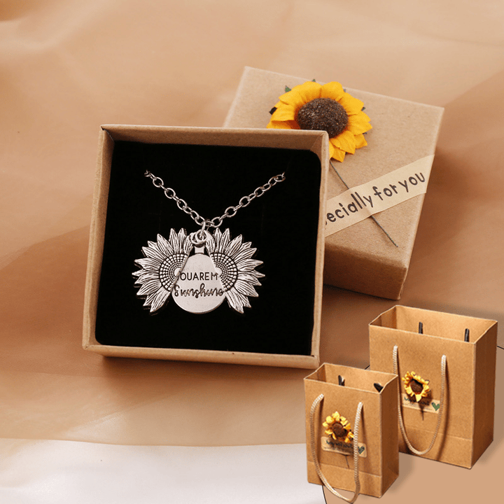 Lisslune | "You Are My Sunshine" Sunflower Necklace(Double-sided engraving)