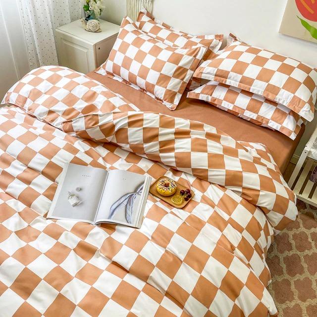 Lisslune | Checked Bedding Set