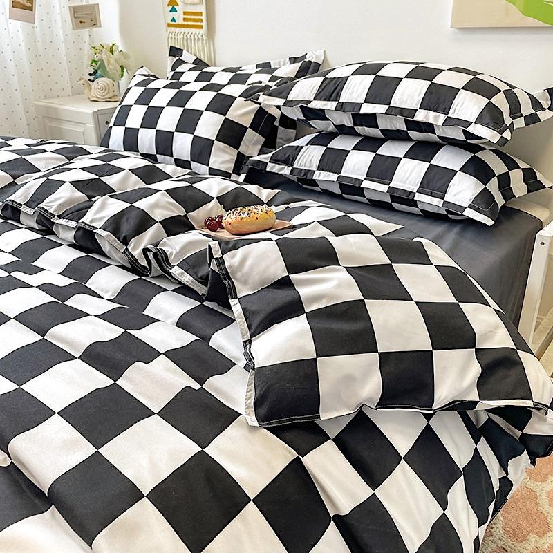 Lisslune | Checked Bedding Set