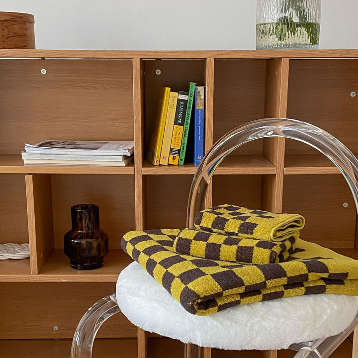 Lisslune | Checkerboard Plus Towel Collection