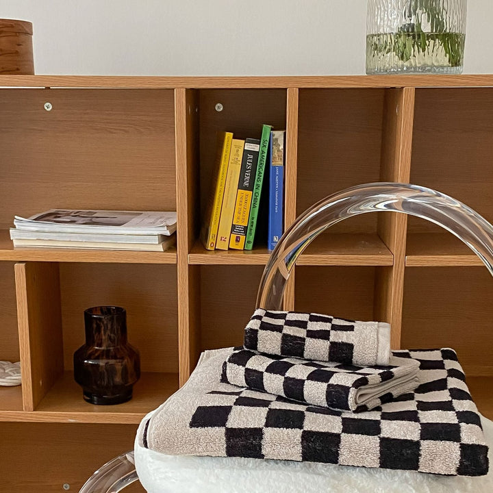 Lisslune | Checkerboard Plus Towel Collection