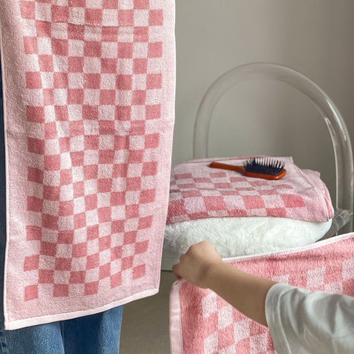 Lisslune | Checkerboard Plus Towel Collection
