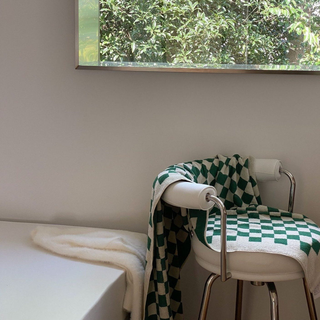 Lisslune | Checkerboard Plus Towel Collection
