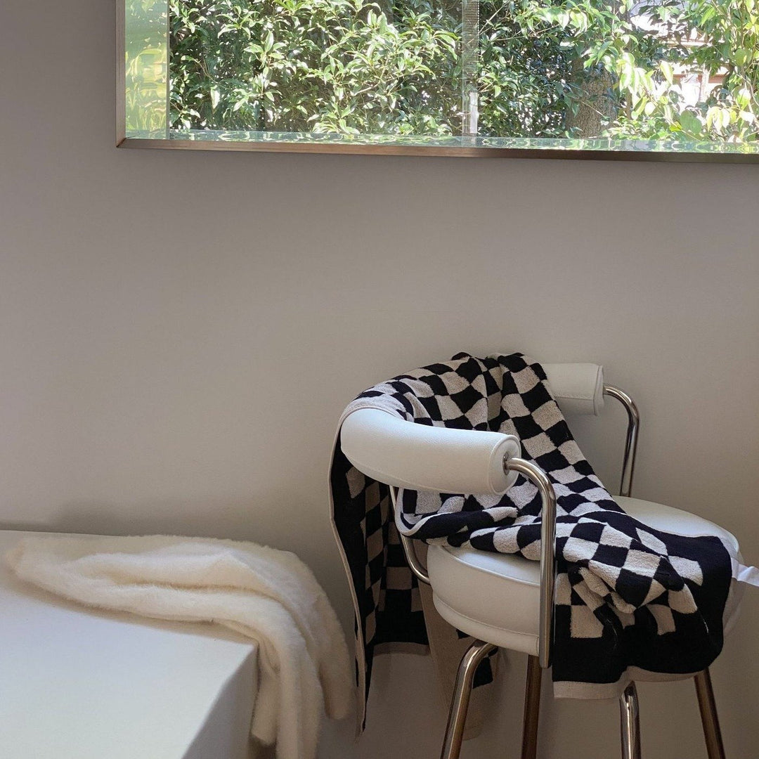 Lisslune | Checkerboard Plus Towel Collection