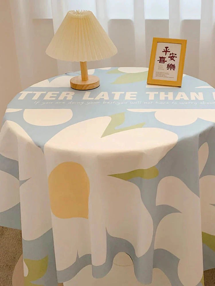 Lisslune | Round tablecloth made of cotton with check pattern