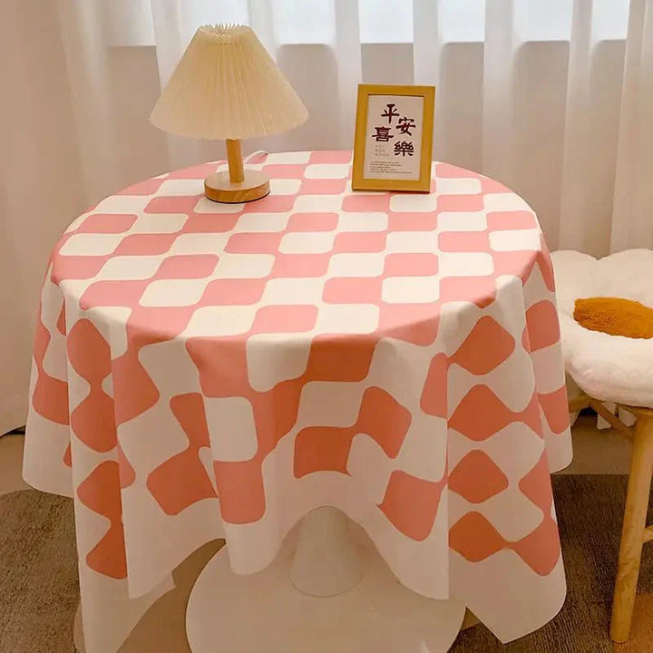 Lisslune | Round tablecloth made of cotton with check pattern