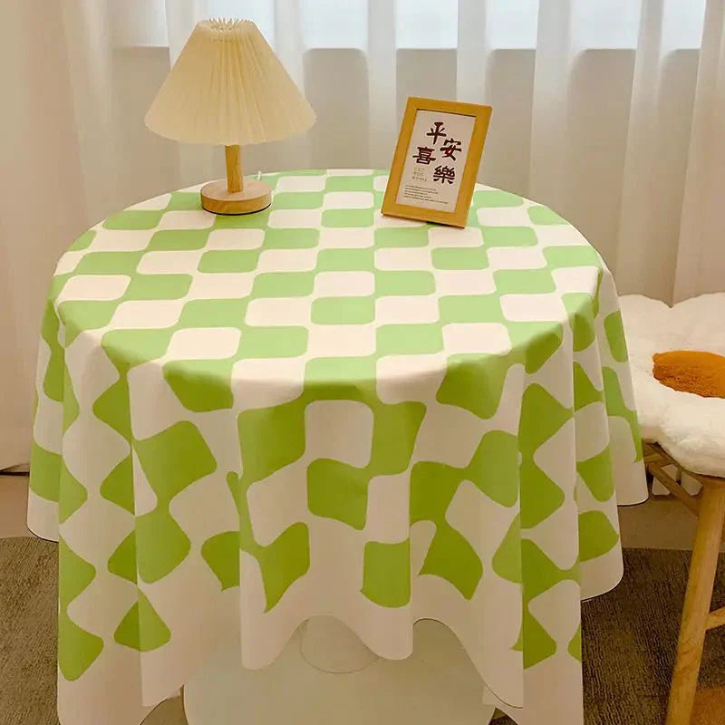 Lisslune | Round tablecloth made of cotton with check pattern