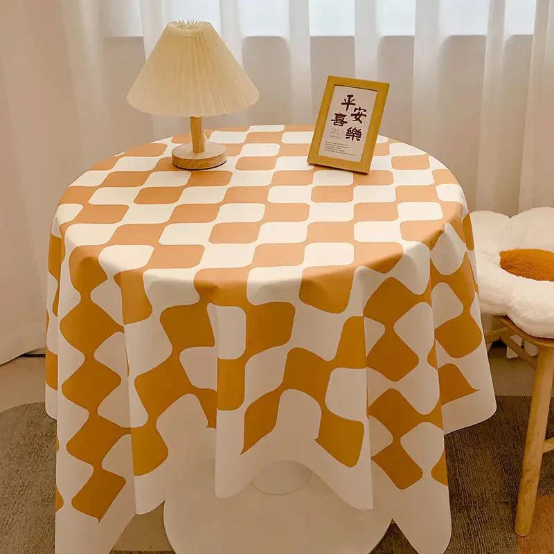 Lisslune | Round tablecloth made of cotton with check pattern