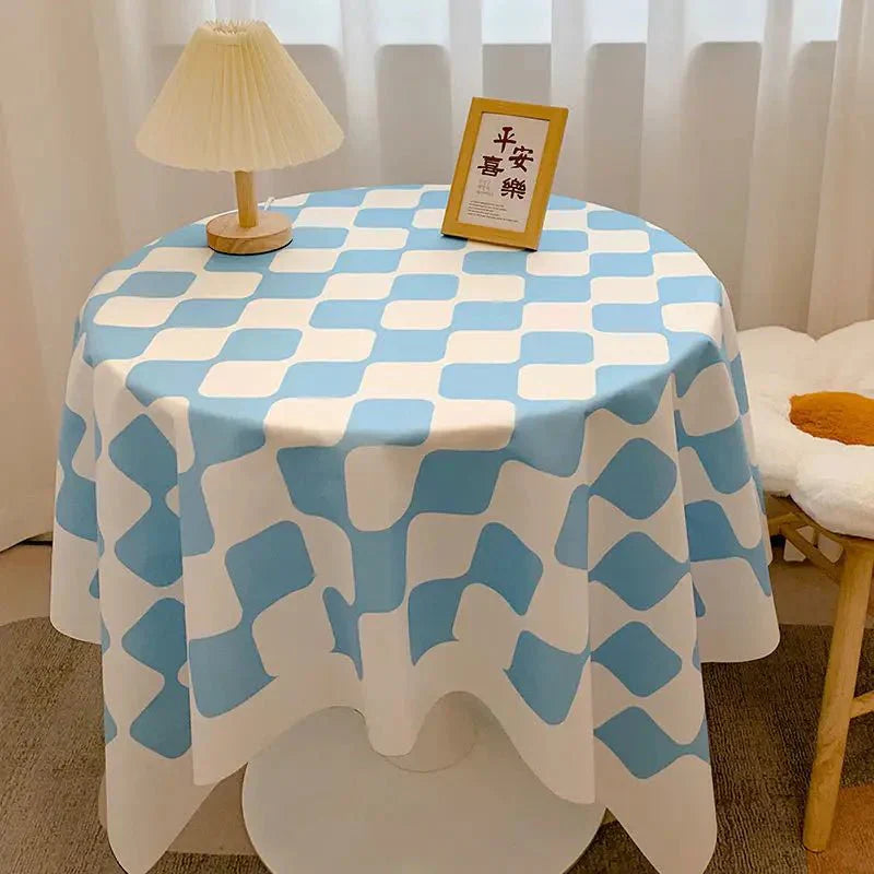 Lisslune | Round tablecloth made of cotton with check pattern