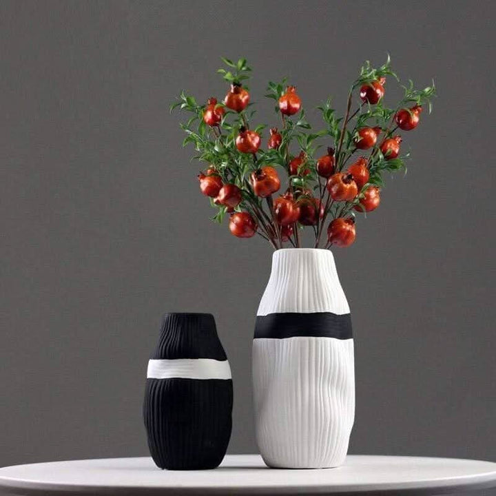 Lisslune | HIKARIA – Elegant ceramic vase for modern accents