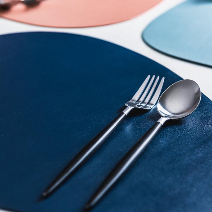 Lisslune | Claro – Elegant Heat Resistant Placemat and Coaster Set in Multiple Colors