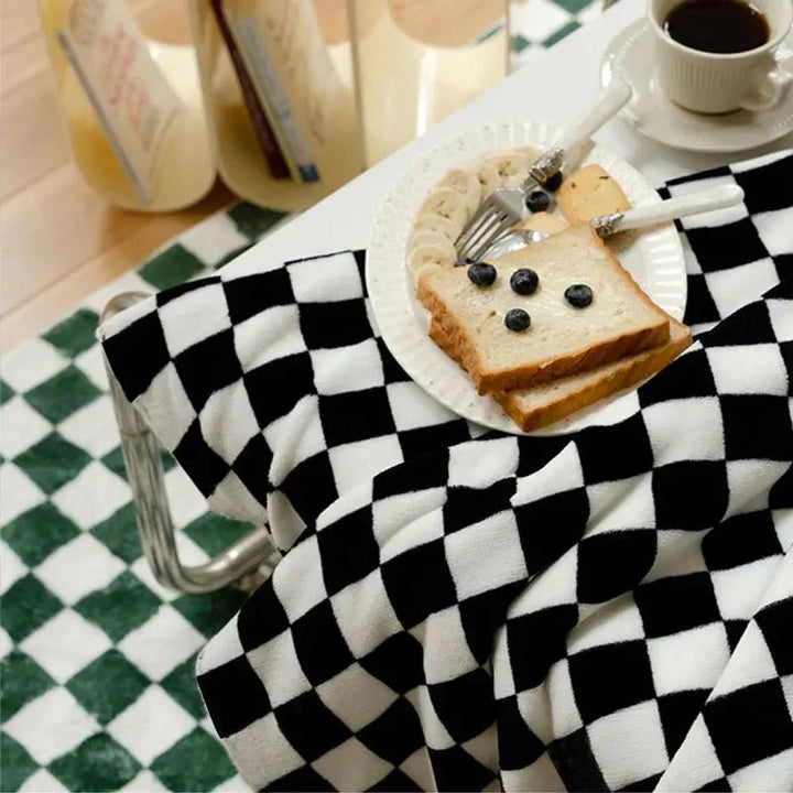 Lisslune | Classic Checkered Pattern Sofa Blanket