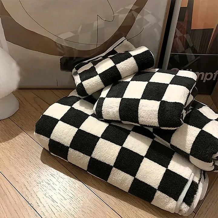 Lisslune | Classic Checkered Pattern Sofa Blanket