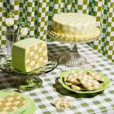 Lisslune | Classic Checkerboard Towel Collection