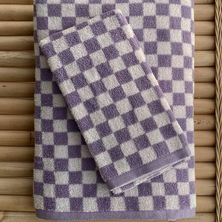 Lisslune | Classic Checkerboard Towel Collection