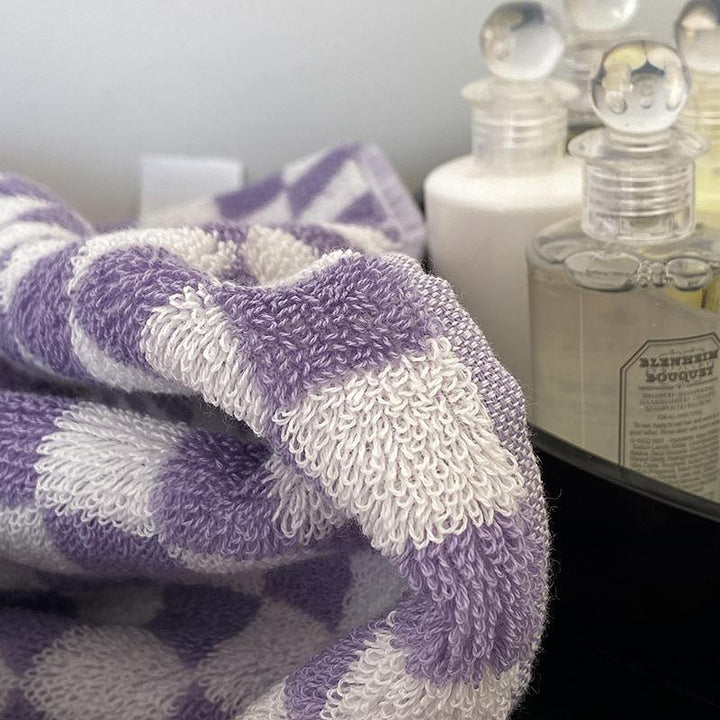 Lisslune | Classic Checkerboard Towel Collection