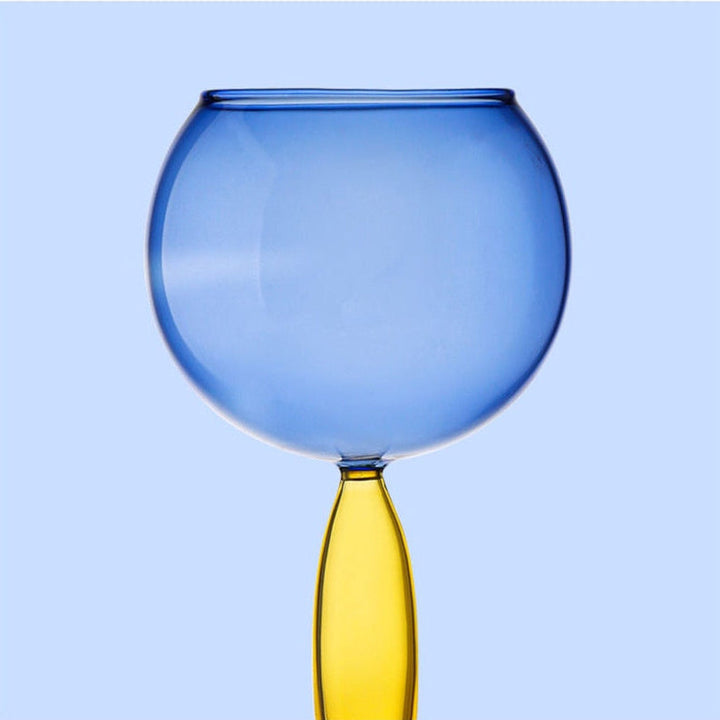 Lisslune | Chalice and carafe made of colored glass by Phillips