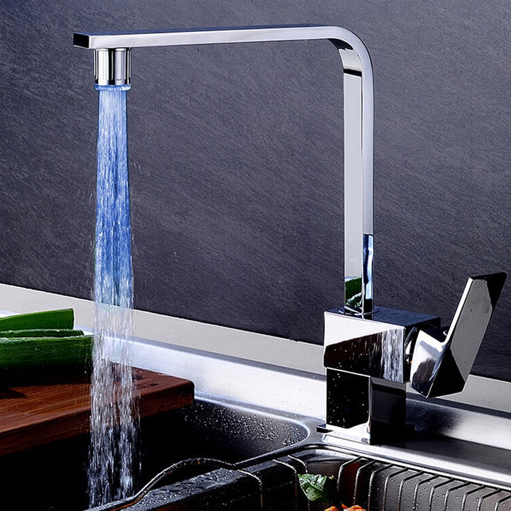 Lisslune | Colourful Water Tap LED - AquaGlow