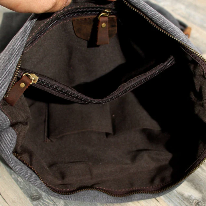 Lisslune | Comfortable and Stylish Shoulder Bag with Soft Exterior - SoftEase