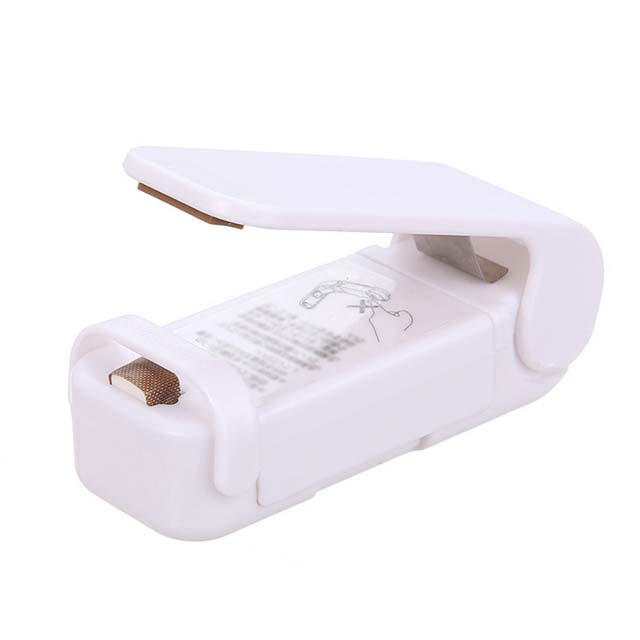 Lisslune | Compact Bag Sealer - FreshLock Sealer