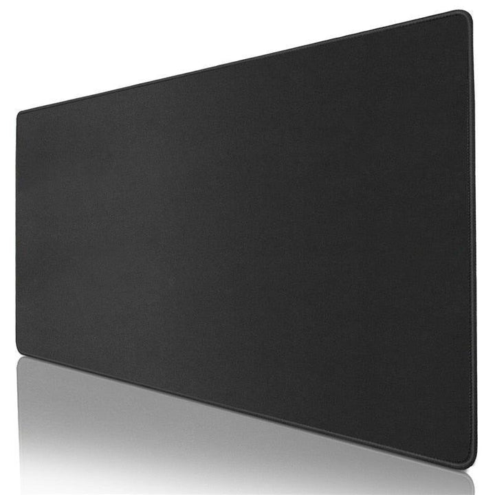Lisslune | Radiation-resistant Extra-Large Gaming Mouse Pad for Enhanced Precision and Performance