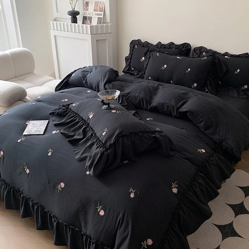 Rynx | Coquette Roses Ruffle Duvet Cover & Pillowcase Set