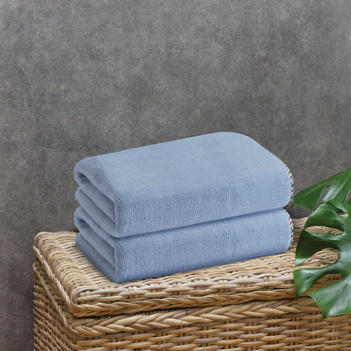 Lisslune | Solenza Premium Bath Towel | Lightweight microfiber towel with fast-dry technology