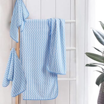Lisslune | Elysoria Coral Weave Towels | Plush, durable towels with maximum absorbency and quick-dry