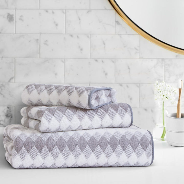 Lisslune | Elysoria Coral Weave Towels | Plush, durable towels with maximum absorbency and quick-dry