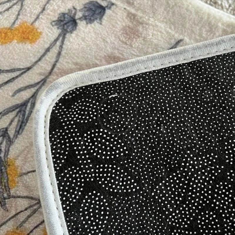 Rynx | Cottage Wildflowers Nightstand Rug