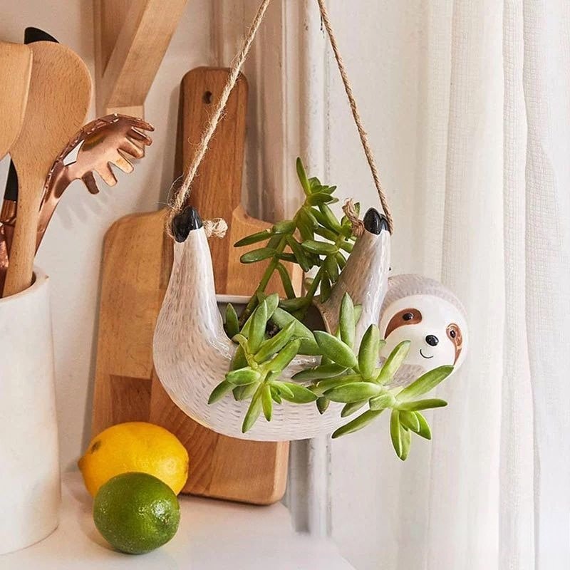 Lisslune | LazyBloom – Yndig Sloth hanging plant box